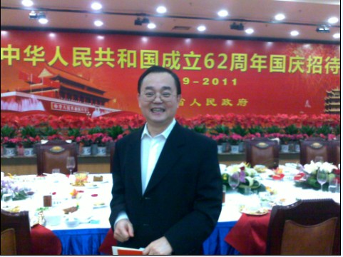陈义红出席2011湖北省政府国庆招待会